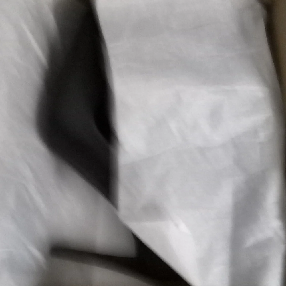 Too big - Picture 4 of 5